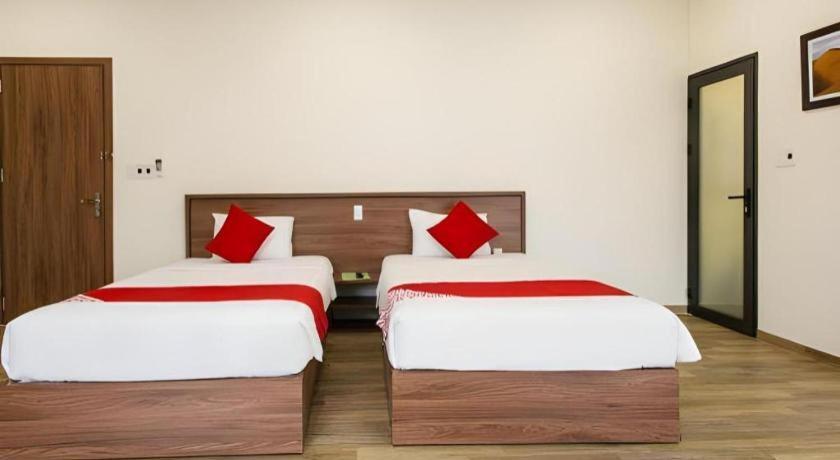 Oyo 90636 Teratak Zakiah Chalet เจอรันทุต ภายนอก รูปภาพ